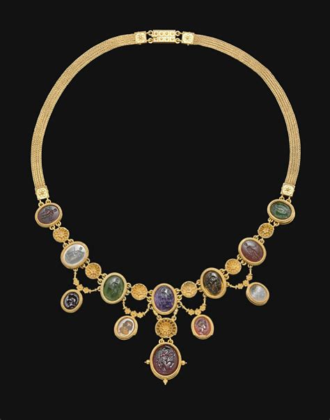 ancient roman jewelry reproductions.